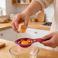 thumbnail image 3 of Separador de huevos de acero inoxidable, colador de yema y clara para repostería, cocina y recetas, 3 of 4