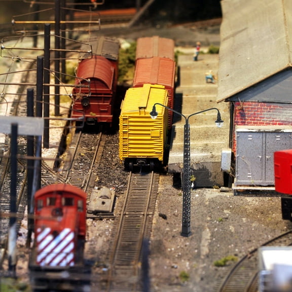 ULTNICE 2pcs Micro Landscape Light Decor Railroad Train Lamp Black Stainless Steel Sand Table Layout Mini Scene Layout