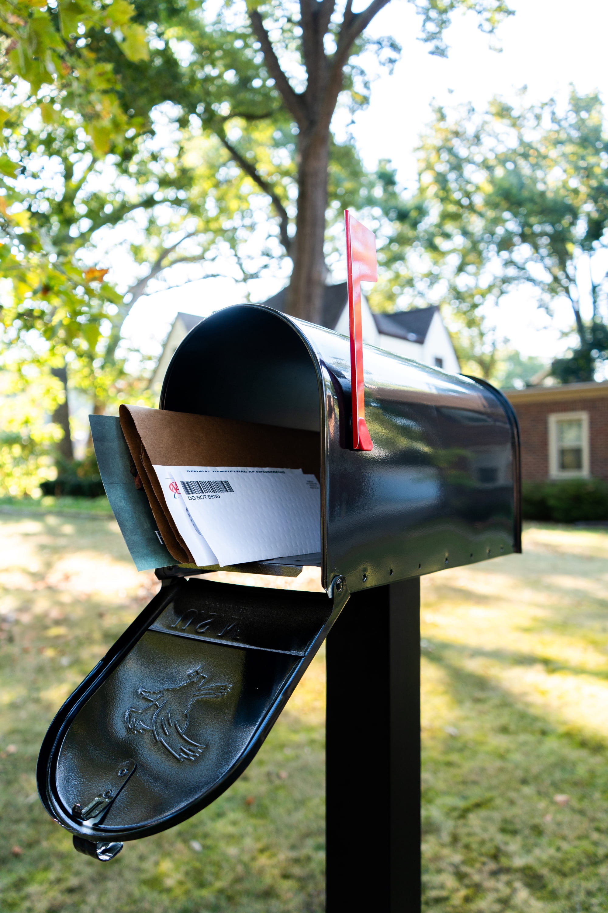 Architectural Mailboxes Large Galvanized Steel Post-Mount Mailbox