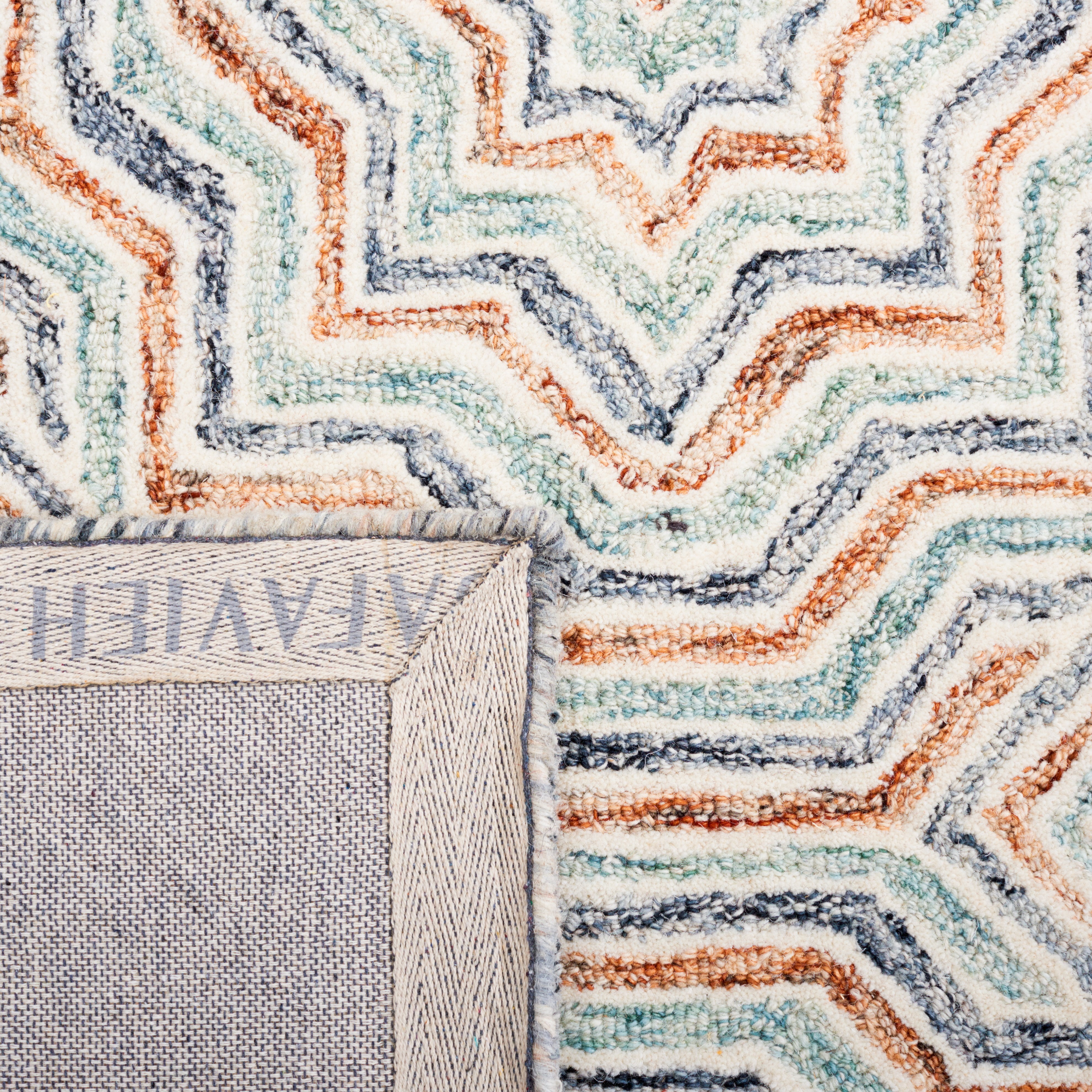 SAFAVIEH Capri Layla Geometric Wool Area Rug, Blue/Rust, 7' x 7' Round