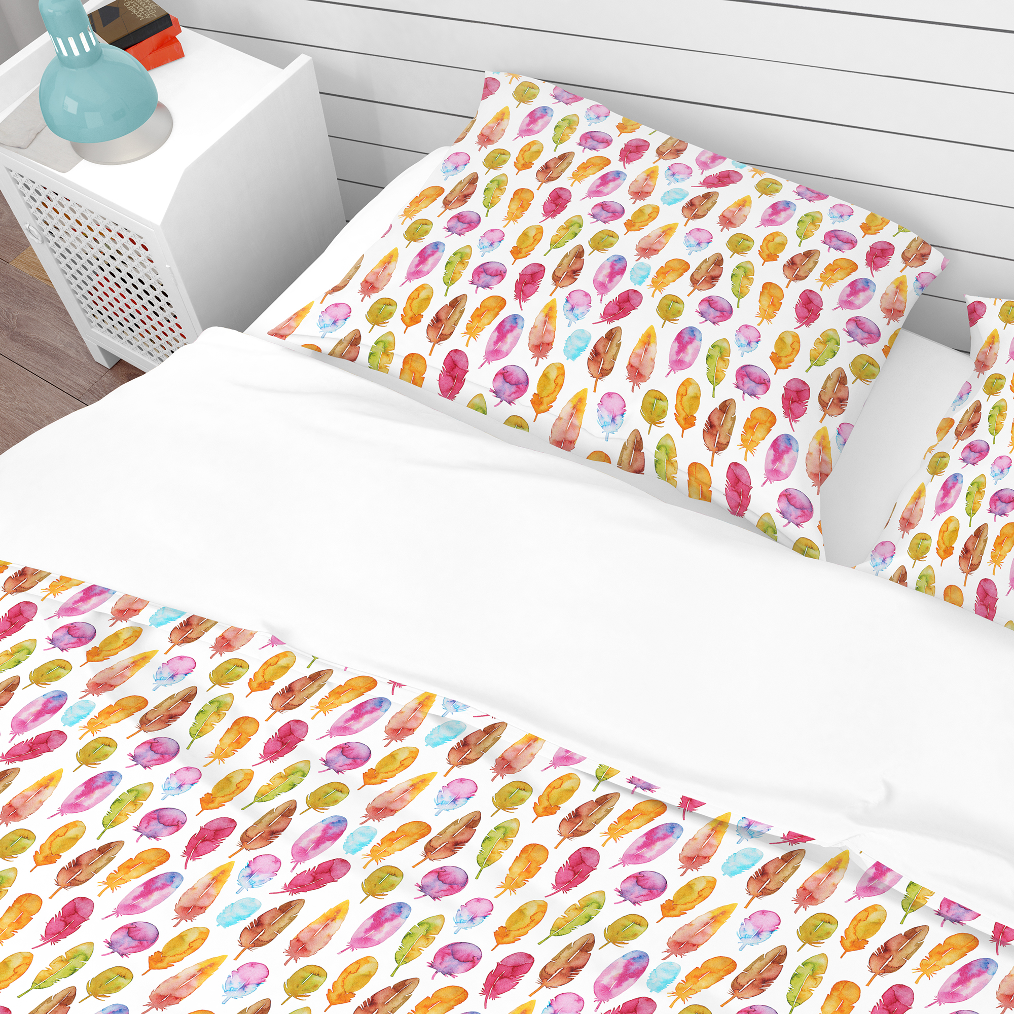 Designart 'Pattern with Colorful Feathers' Southwestern Duvet Cover Set