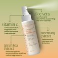 thumbnail image 4 of Spray fijador de protección solar InstaNatural Vitamina C SPF 30 60 ml, 4 of 8
