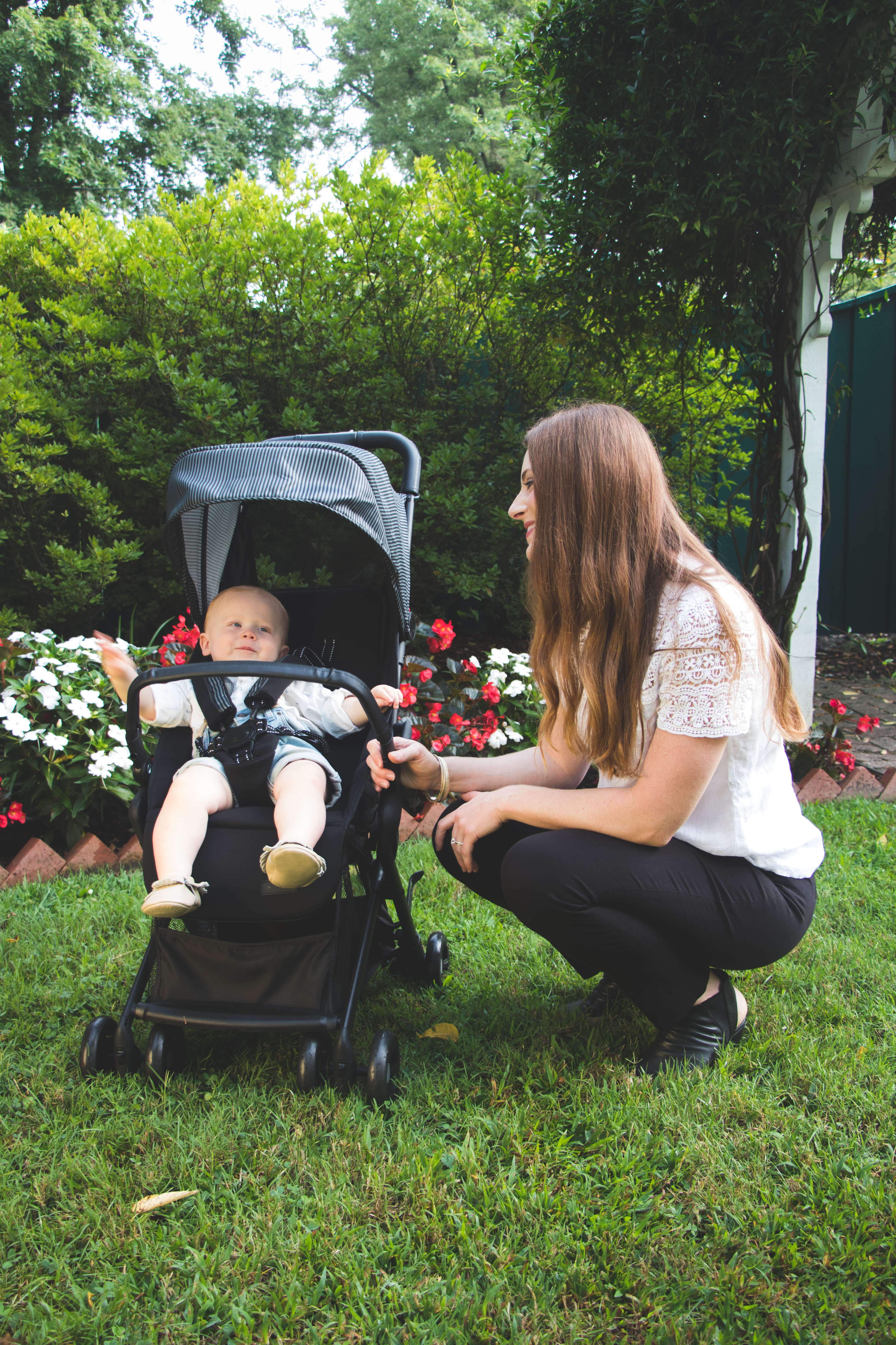 Monbebe Cube Compact Stroller.