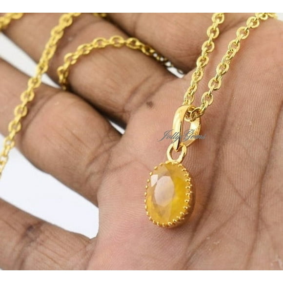 Natural Certified 2.25 Carat Yellow Sapphire Pendant/Locket (Pukhraj Stone Panchadhatu Pendant) Quality Gemstone for Men's & Women's