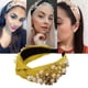 thumbnail image 3 of Diadema ancha vintage para mujer con nudo cruzado de perlas sintéticas Amarillo, 3 of 8