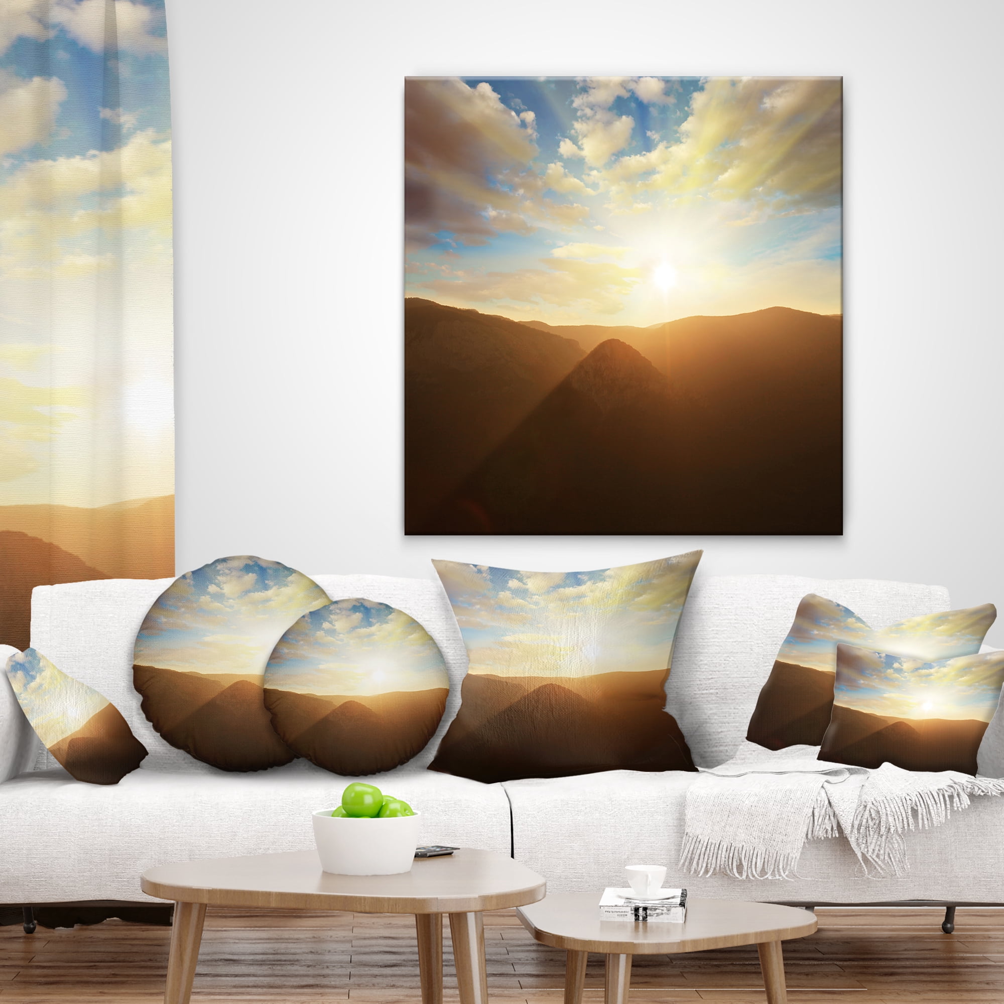 Designart 16" x 16" White Polyester Throw Pillow