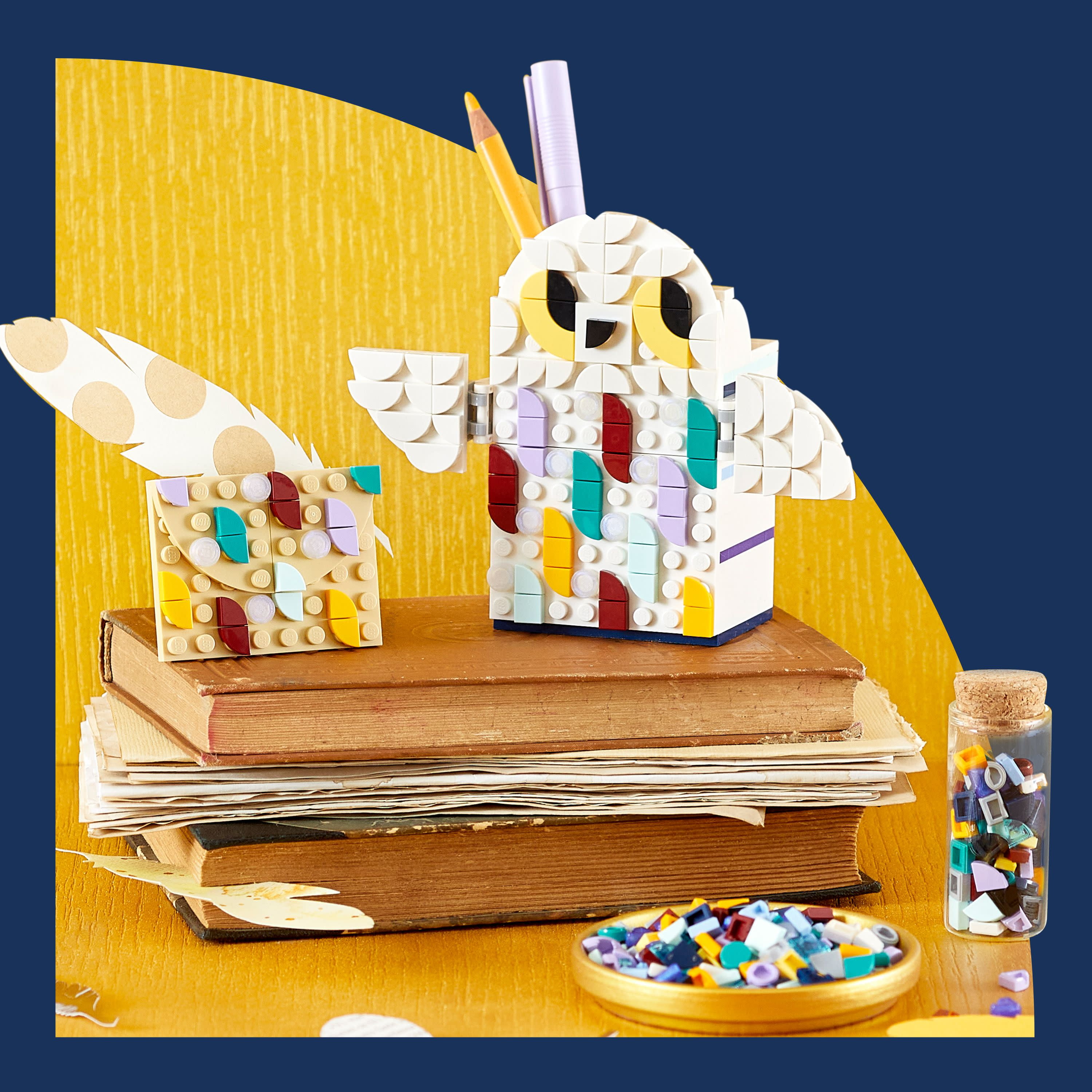 LEGO Dots - Hedwig Pencil Holder