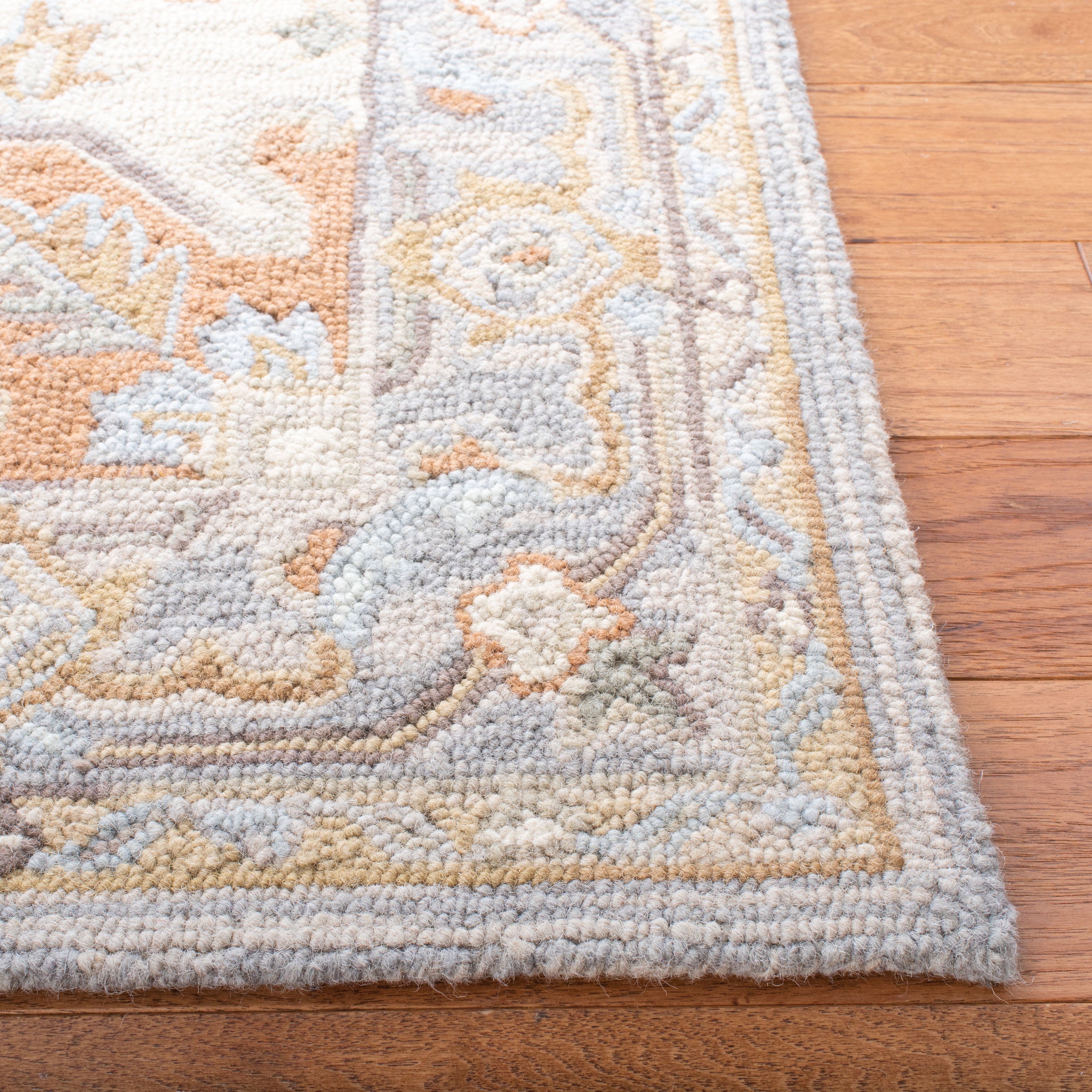 Safavieh Heritage Zoie Oriental Area Rug, Beige/Gray, 6' x 6' Square