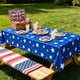 thumbnail image 1 of Mantel desechable con diseño de la bandera estadounidense para fiestas del Día de la Independencia, cubierta de mesa de plástico patriótica para picnics, barbacoas y celebraciones festivas., 1 of 6
