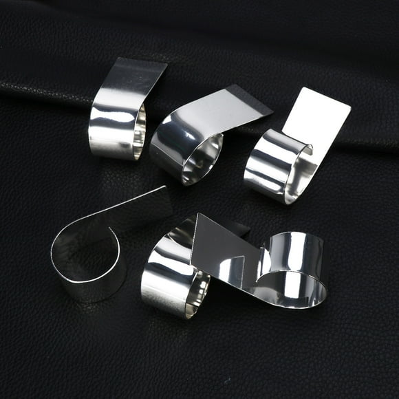 FESTFENDS 6Pcs Round Napkin Holder Rings for Napkins Solid Design in Silver Color