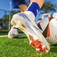 thumbnail image 4 of Zapatillas de fútbol sala de primera calidad para hombre, botas de fútbol de entrenamiento FG/TF, botas de fútbol ultraligeras antideslizantes para deportes al aire libre, venta al por mayor, 4 of 5