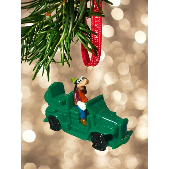 ORNAMENT Figure Goofy In Green Holiday car 3” FIGURINE Charm Disney Mickey New