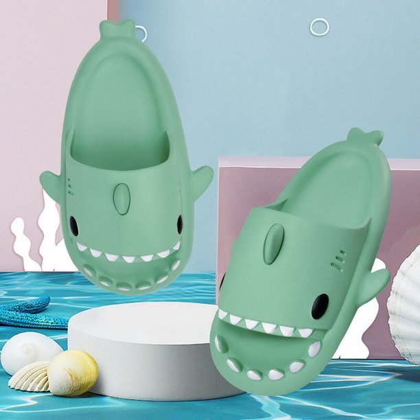 2022 verano hombre mujer tiburón zapatillas pareja de fondo grueso casa baño casa zapatilla interior hogar niños toboganes chanclas Tan Jianjun unisex