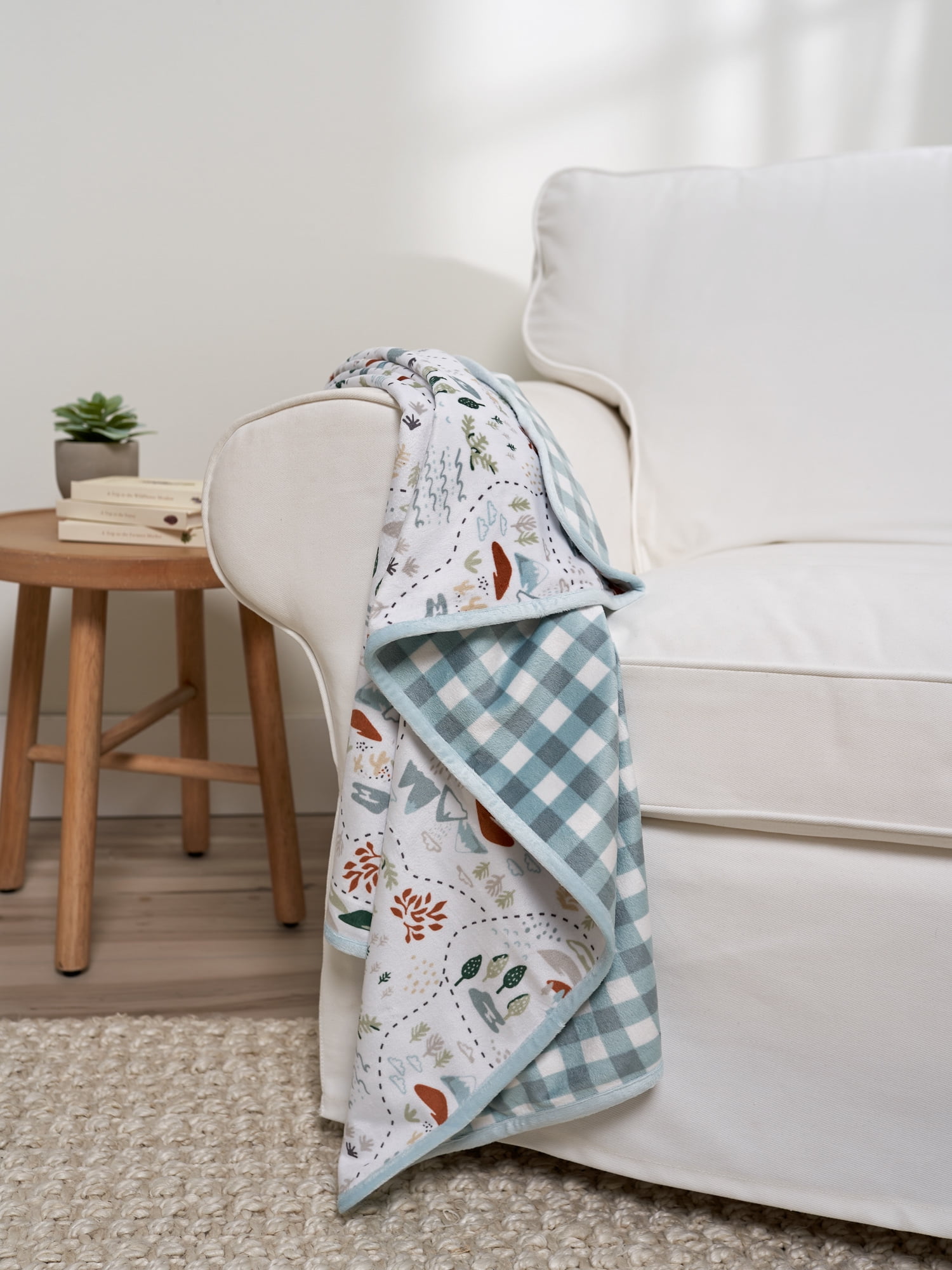 Modern Moments By Gerber Baby & Toddler Boys Reversible Plush Blanket, White