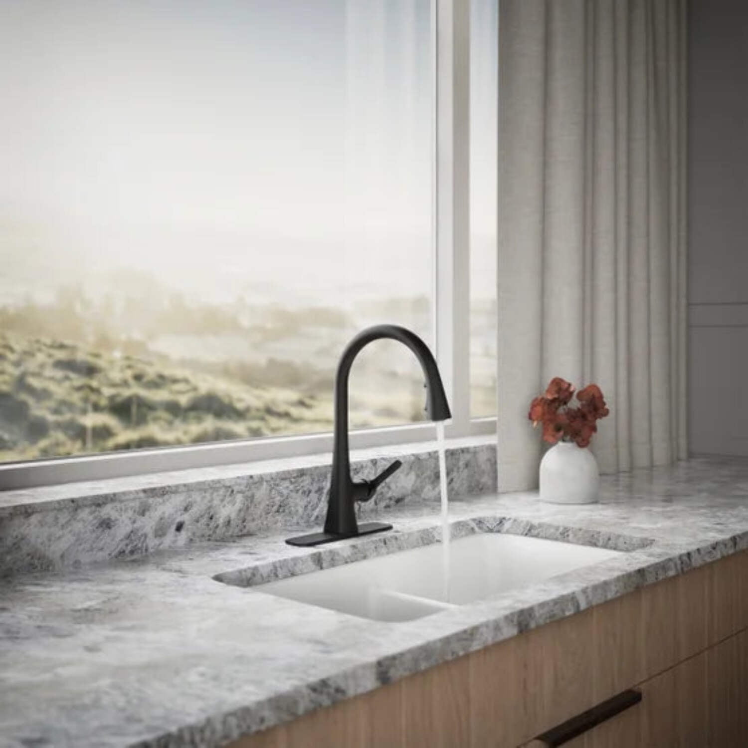 KOHLER PULL -DOWN KITCHEN FAUCET MATTE BLACK FINISH