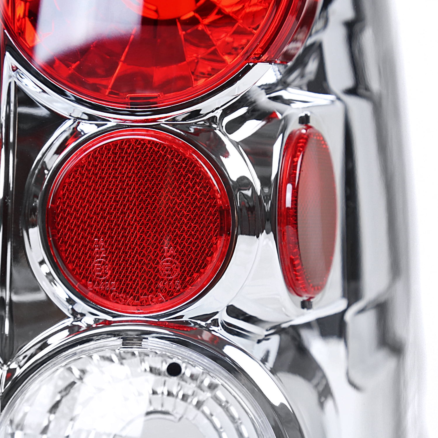 Spec-D Tuning Chrome Housing Clear Lens Tail Lights Compatible with 2003-2006 Ford Expedition, Left + Right Pair Assembly