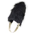thumbnail image 2 of Uniforme de la Garde Royale Britannique Chapeau en Peau d'Ours, 2 of 4