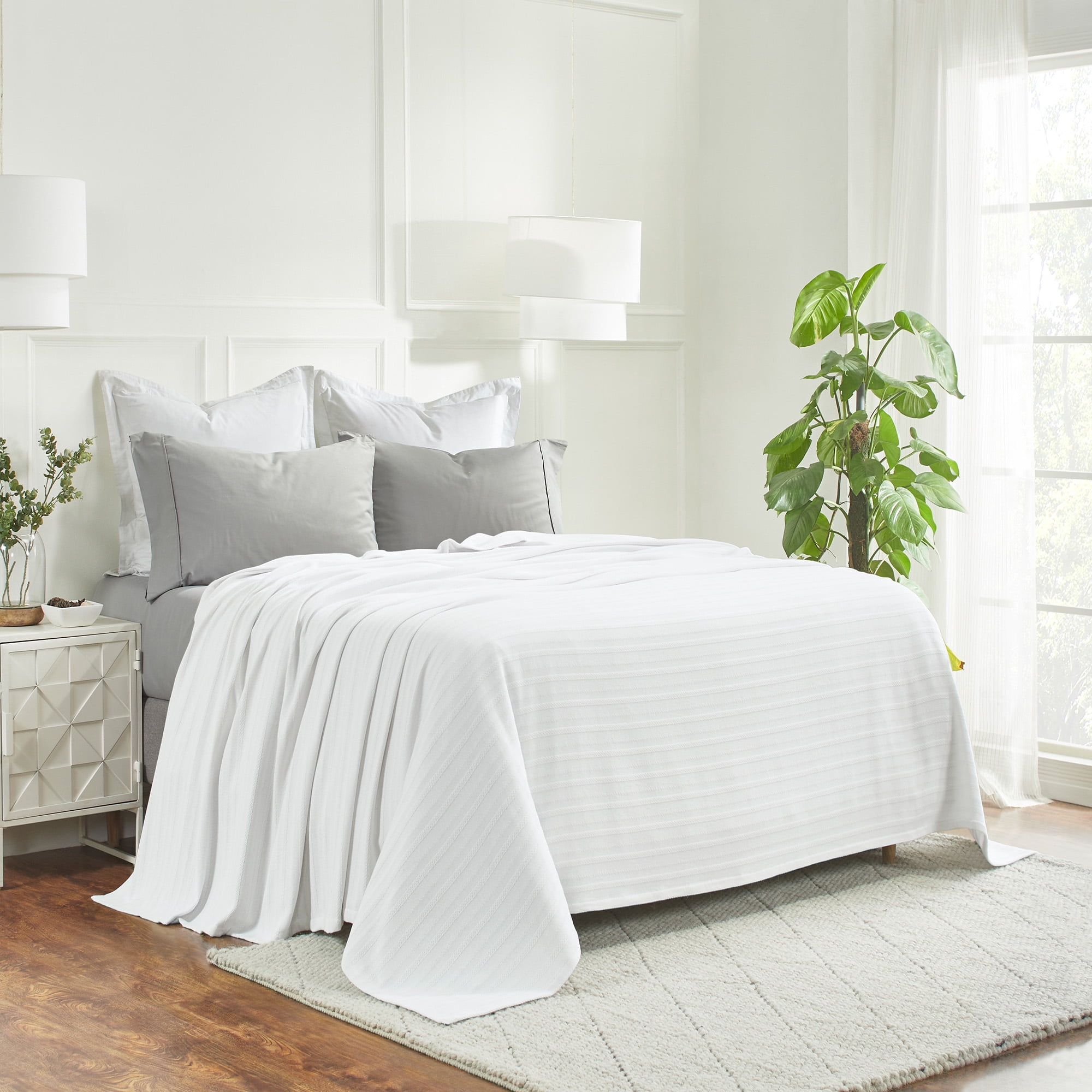 Superior Clara Cotton Striped Woven Blanket, California King, White