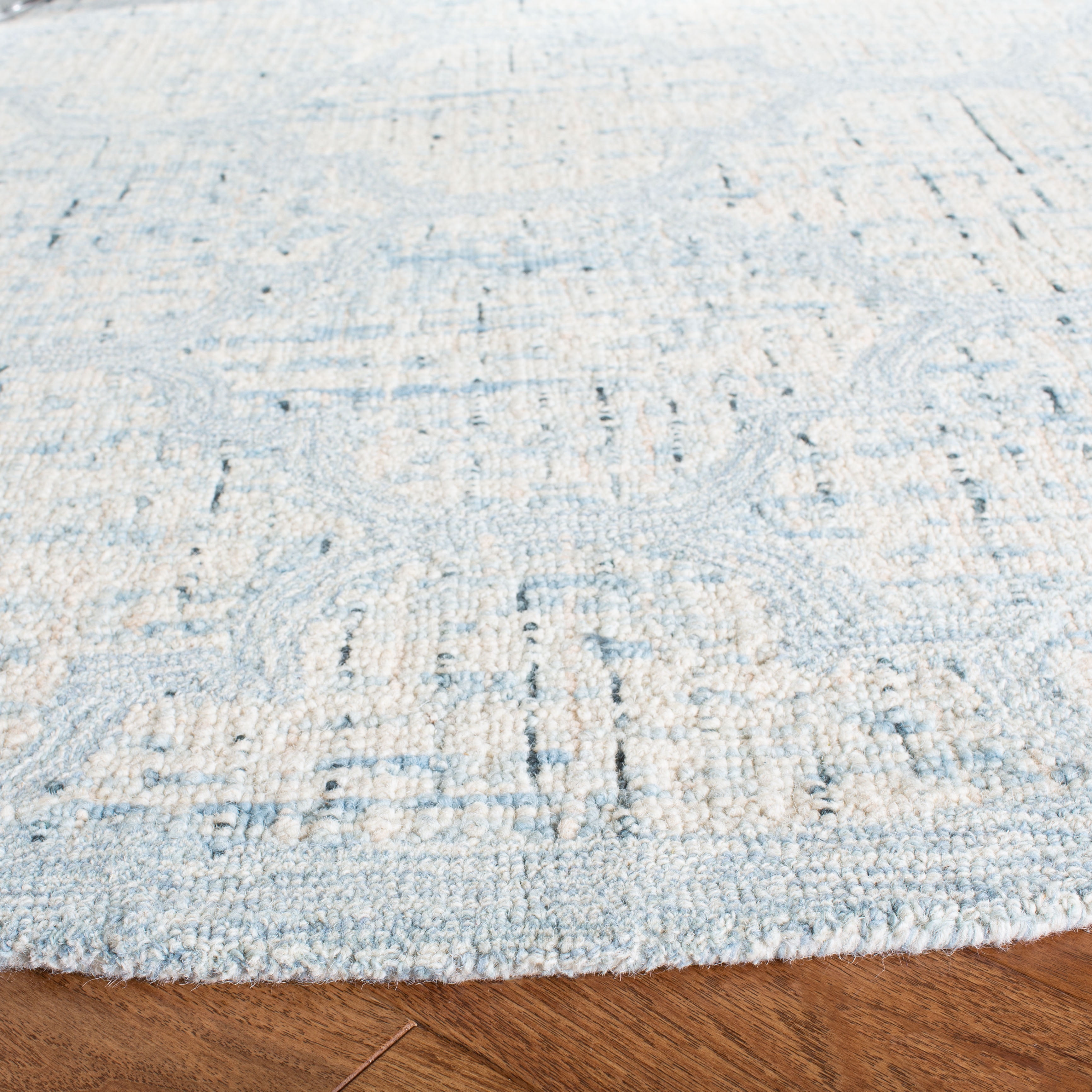 SAFAVIEH Abstract Clarette Geometric Wool Area Rug, Ivory/Turquoise, 6' x 6' Round