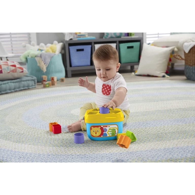 Fisher-Price Baby's First Blocks Shape Sorting Bucket Toy photo 2