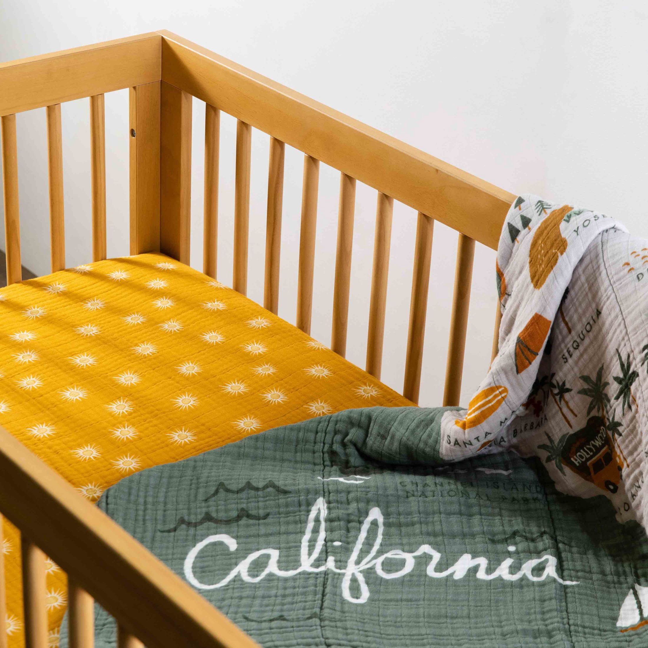 Babyletto Crib Sheet in GOTS Certified Organic Muslin Cotton
