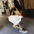 thumbnail image 4 of Bandolera de felpa Chick Daily de gran capacidad, 4 of 4