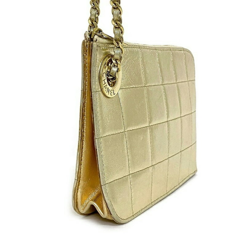 Chanel GWP Gold Ball Shaped Clutch Bag  Chanel clutch bag, Chanel gold  hardware, Chanel clutch