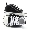 thumbnail image 1 of Zapatillas de Lona para Bebé, Zapatos Deportivos, Material Antideslizante, Estampado de Estrella, Estilo Clásico, Calzado para Primeros Pasos, Adecuados para Niño y Niña Recién Nacido, 1 of 4