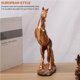 thumbnail image 4 of Estatuilla De Caballo De Bronce Decoración De Caballo Estatua De Resina Caballo Estatua De Caballo Moderno Estilo Europeo Y Mano De Obra Exquisita Para Regalos Para El Hogar Sala De Estar Oficina Minnieouse HA014172-00, 4 of 7