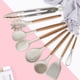 thumbnail image 4 of Juego de 31 utensilios de cocina resistentes al calor con mango de madera de silicona y soporte, no tóxicos, espátulas, cucharas, pinzas, cuchillos, utensilios, 4 of 7
