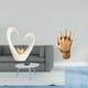 thumbnail image 2 of Figura de escritorio,Decoración de escritorio con forma de corazón para oficina o hogar,Escultura de mano,Escultura de manos,manos entrelazadas,amantes abrazados,Figuras de estatuas de pareja, 2 of 8