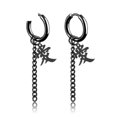 thumbnail image 2 of Pendientes Yashi con Borlas y Cadena de Acero Inoxidable Clip para Oreja Negro, 2 of 5