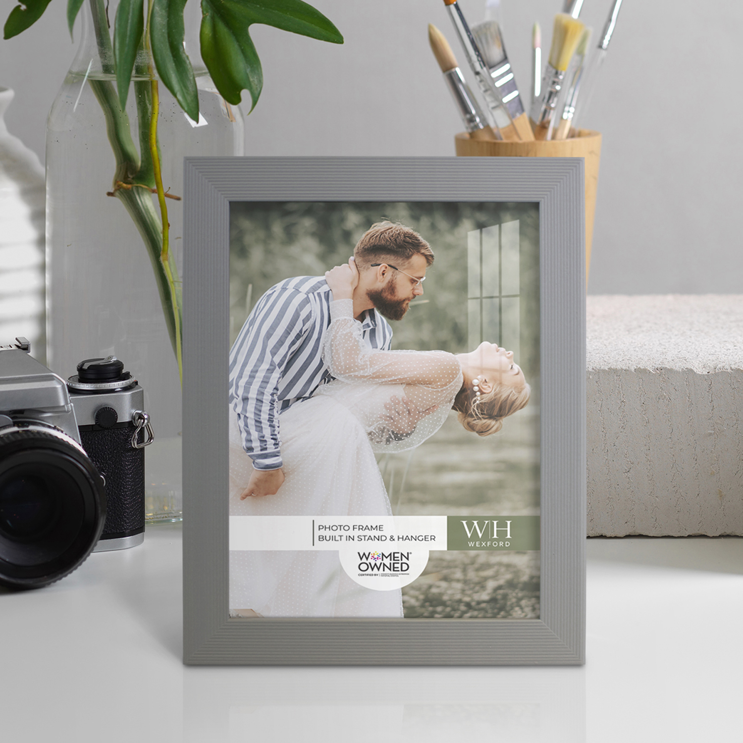 Grooved 6 in. x 8 in. Grey Picture Frame (Set of 2)