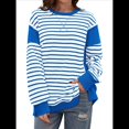 thumbnail image 1 of Sudadera Informal de Larga con Cuello Redondo y Rayas de Color Block para Mujer. Azul S, 1 of 5