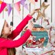 thumbnail image 4 of Gibobby Navidad Navidad Letrero colgante de Vacaciones Decoración del Letrero colgante de(Gris), 4 of 5