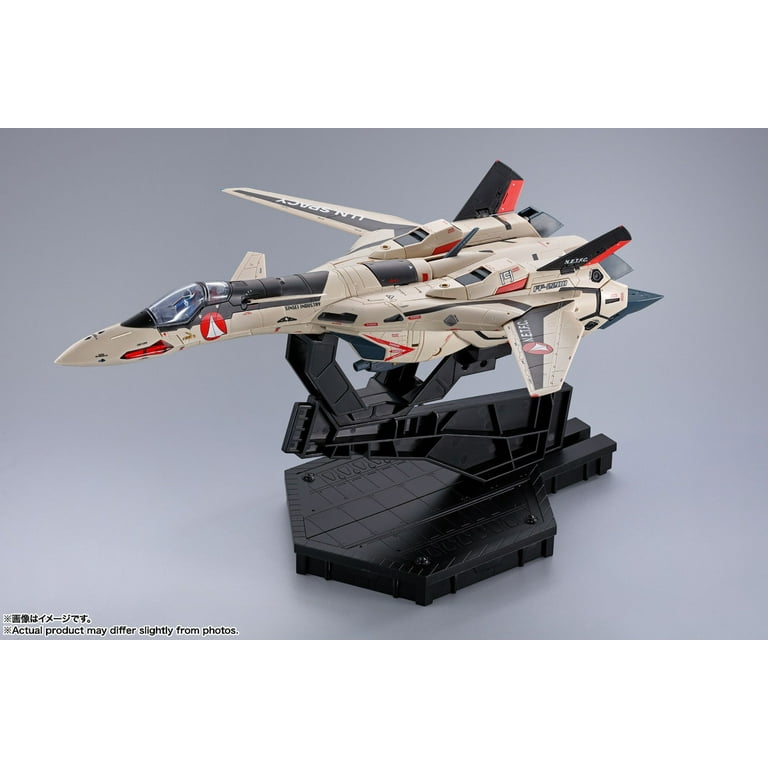 Bandai Tamashii Nations Macross Plus: YF-19 Excalibur (Isamu Alva