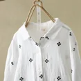 thumbnail image 4 of Camisa de lino y algodón con bordado negro artístico nueva primavera otoño 2021 Camisa blanca de manga larga para mujer, 4 of 4