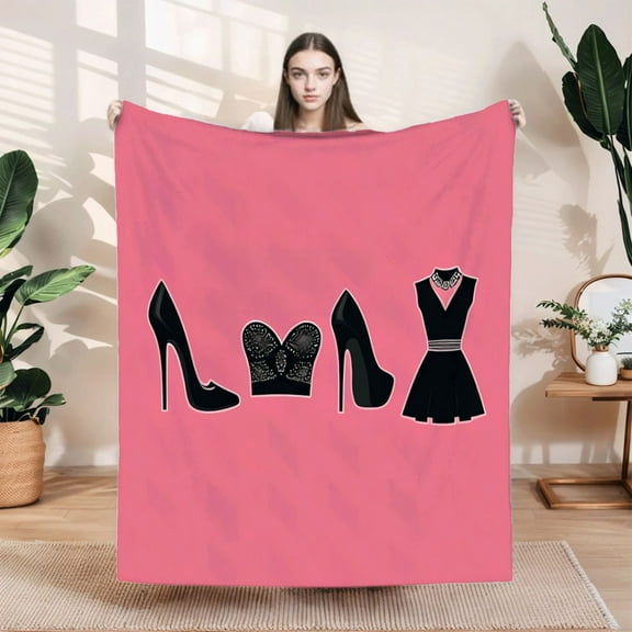 Elegant Pink Textured Flannel Blanket - Soft & Cozy for Sofa Travel Bed & Chair - Perfect for Fashion Lovers