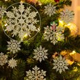 thumbnail image 1 of Decoración navideña, adornos navideños, regalos navideños, adornos navideños, adornos de copos de nieve blancos, adornos de copos de nieve de plástico con purpurina, joyas de copos de nieve, 1 of 5