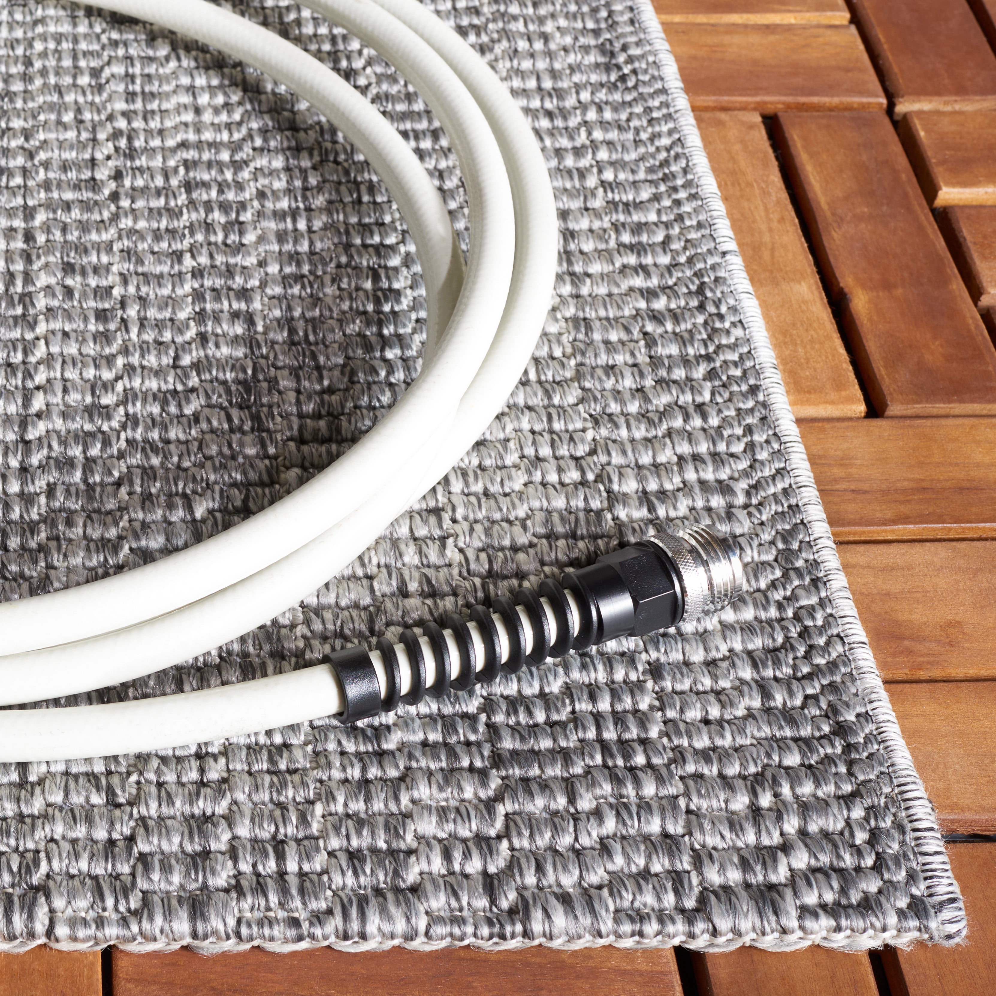 Safavieh Sisal All-Weather Dania Solid Indoor/Outdoor Area Rug, Dark Gray, 3' x 5'