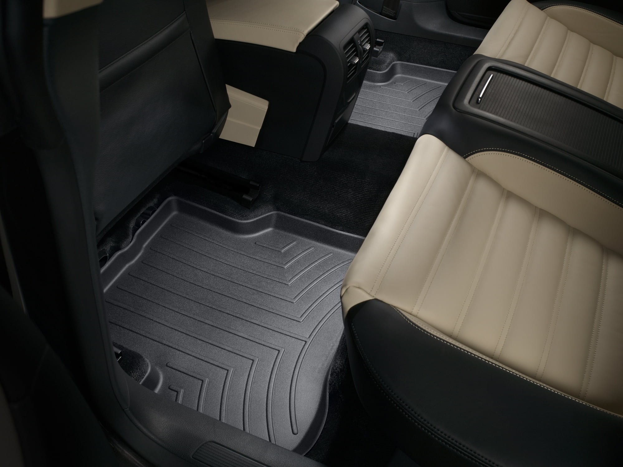 WeatherTech Custom Fit FloorLiners compatible with VW Passat, CC - 2nd Row (2-Piece Liner), Black