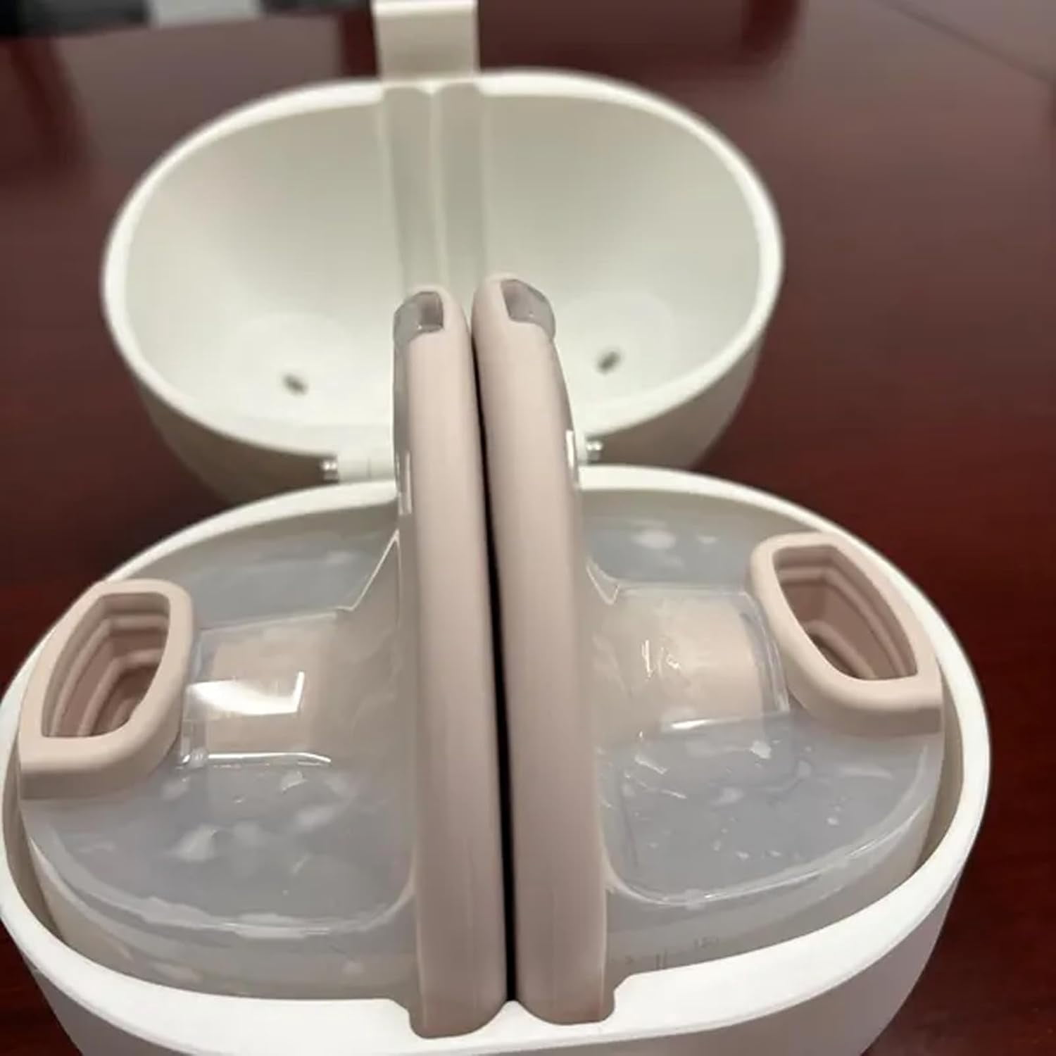 Breast Pump Stand for Eufy S1 Pro/E10/E20 - Easy to Carry, Leakproof Storage, Compact Design, Easy to Clean, an Ideal Gift for Busy Moms