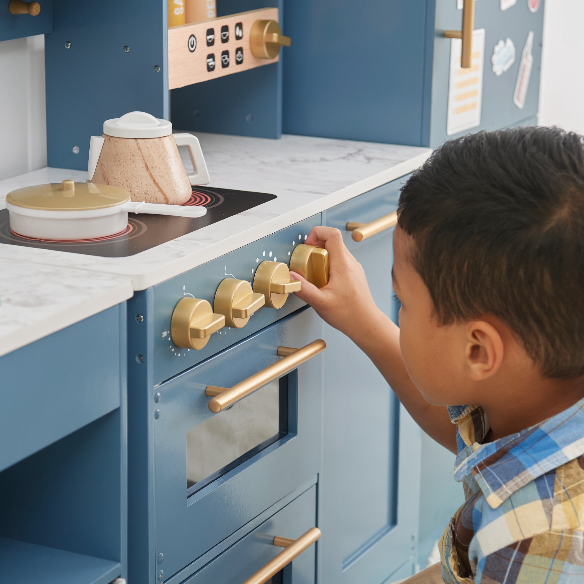 Teamson Kids Little Chef Atlanta Modular Wooden Play Kitchen with Ice Maker, Magnetic Fridge & 17 Accessories