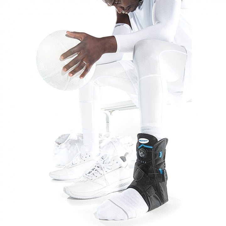 AIRCAST―MEDIUM Amazon.com: Aircast AirSelect Short Walker Brace / Walking