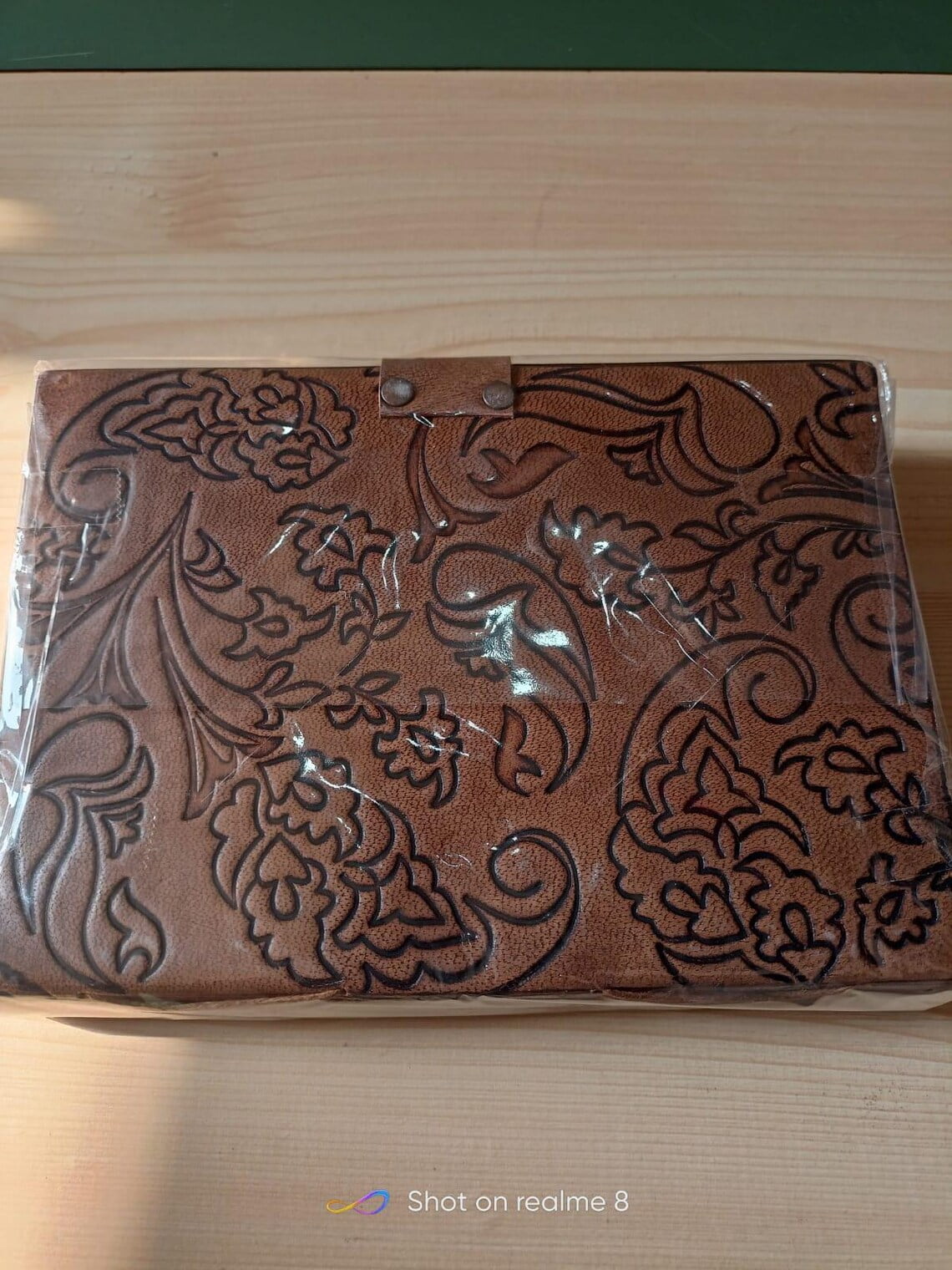 Vintage Tan Leather Journal with Floral Paisley Engravings – Antique Brass C-Hook Latch, 7x5 Inch Handmade Notebook, 240 Pages for Writing