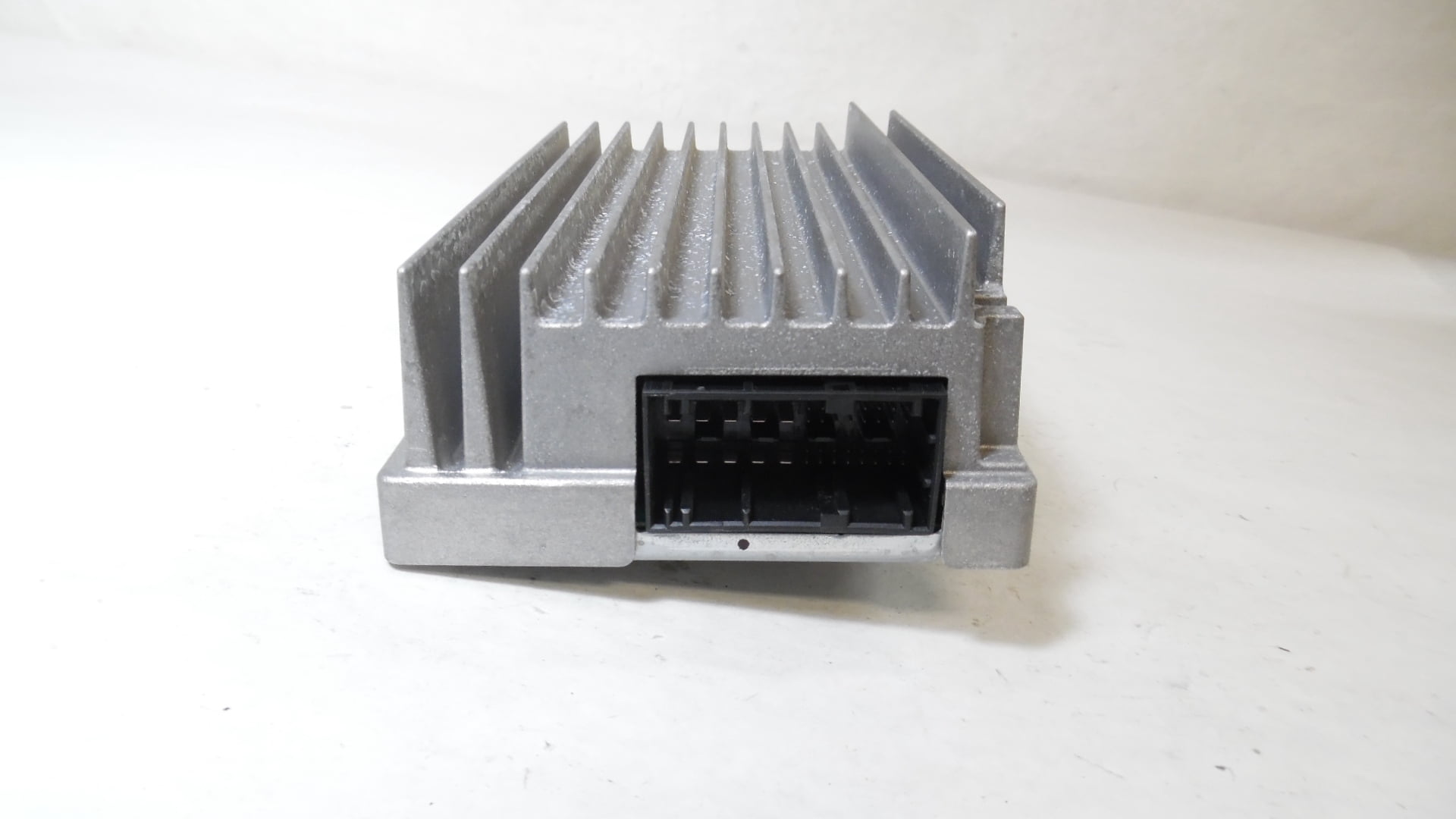 Pre-Owned 2011 2012 2013 2014 BMW X3 Audio Amplifier Amp HiFi System OEM - Verify Specific Vehicle Fitment In Description - (Good)