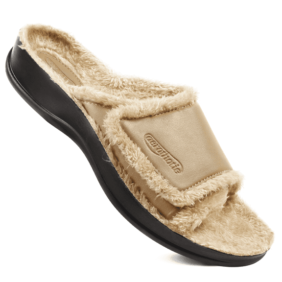 Aerothotic Hadley Women’s Cozy Faux Fur Slippers – Indoor House Shoes with Memory Foam Comfort