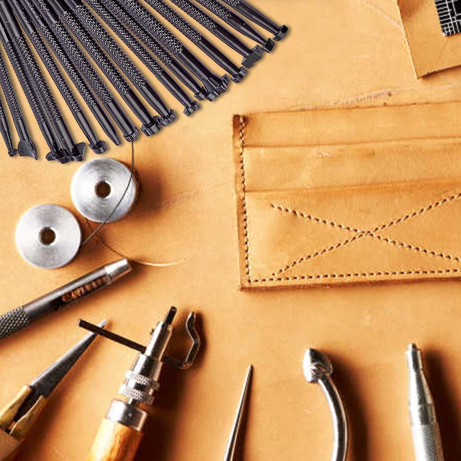 Black Leather Stamping Tool Set 20pcs Mixed Shape Pattern Drill Steel Saddle Making Punch Carving Leather Craft DIY Working