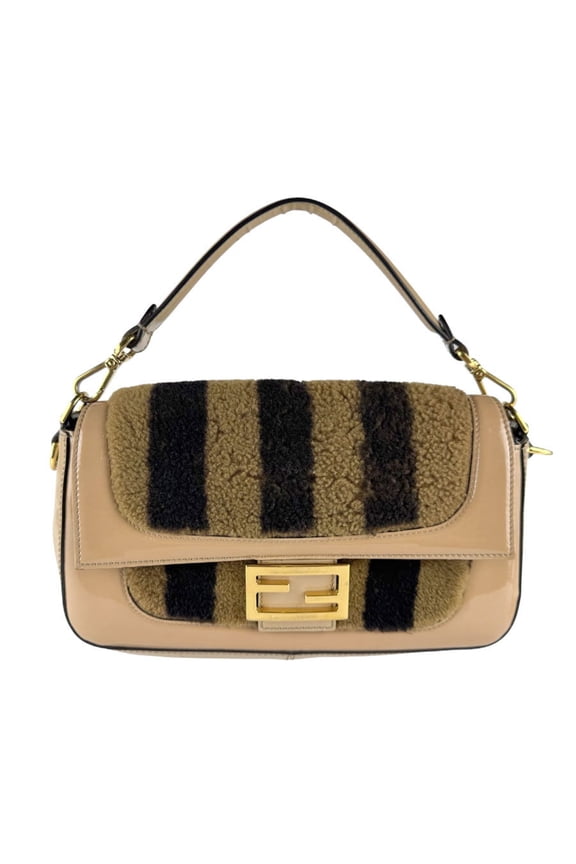 Pre-Owned Fendi Mamma Bucket Handbag/Shoulder Bag, Patent Leather, Boa Lining, Beige/Brown,...