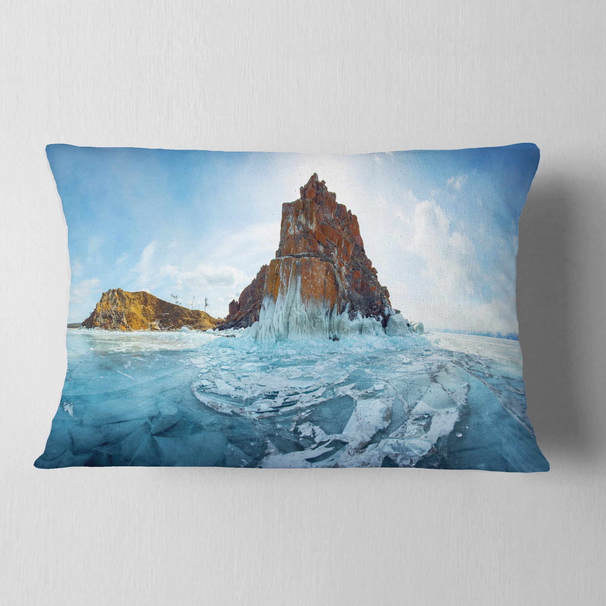 Designart Ice and Rocks of Lake Baikal - Seascape Throw Pillow - 12x20